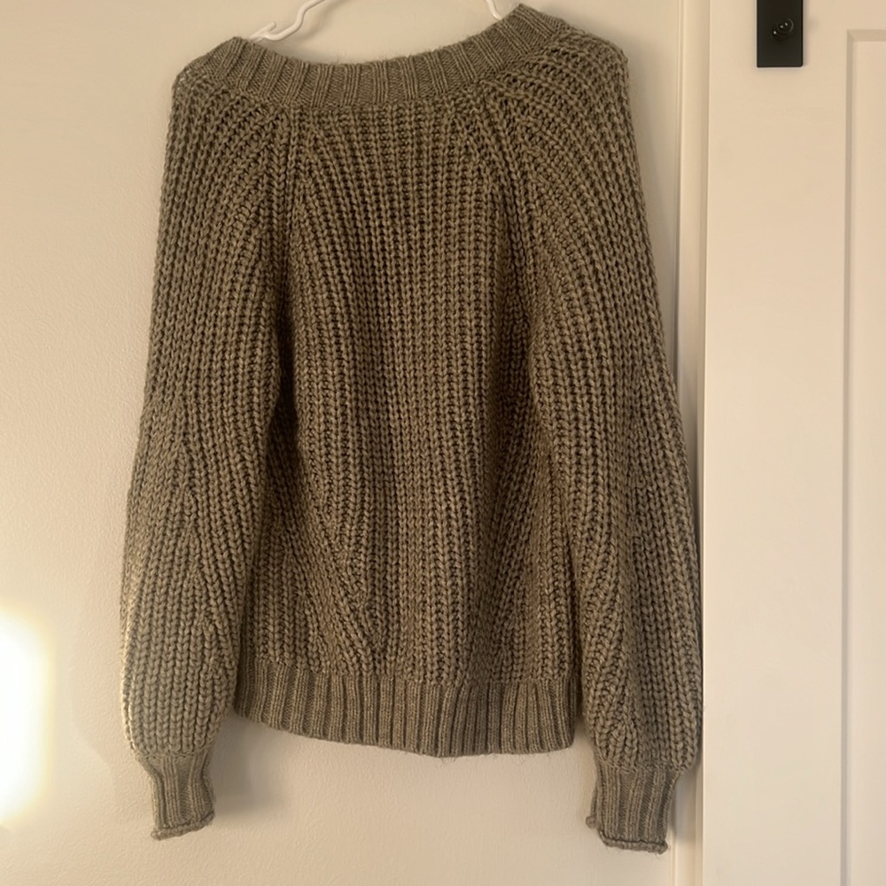 American Eagle oversized sweater - Picture 2 of 3